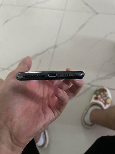 iphone cs max: IPhone 11 Pro, Б/у, 256 ГБ, Зеленый, 56 % — 4