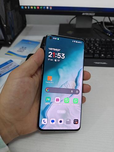 телефон one plus: OnePlus 11, Б/у, 256 ГБ, цвет - Зеленый — 2
