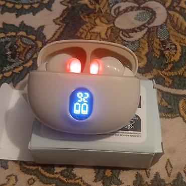 14 qiymeti: Bluetooth simsiz qulaqcıqlar – şarj qutusu üzərində LED ekranlı model — 2
