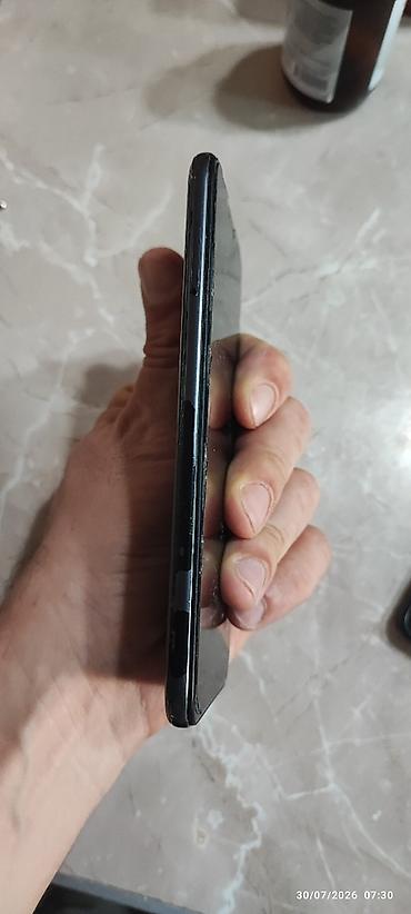 poko c75: Poco Pocophone F1, 64 GB, rəng - Qara, Barmaq izi, Face ID, Sensor — 4