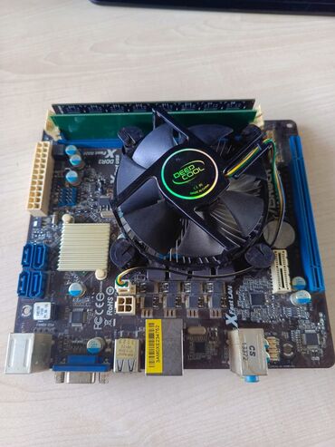 ddr3: Материнская плата ASRock H61M-VG3, Б/у