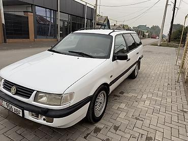 ferrari car: Volkswagen Passat: 1993 г., 2 л, Механика, Бензин, Универсал — 10