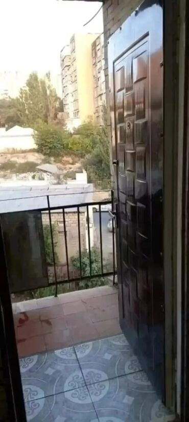 Köhnə tikili: Bakı, Günəşli, 2 otaqlı, Köhnə tikili, m. Xalqlar Dostluğu, 38 kv. m — 2