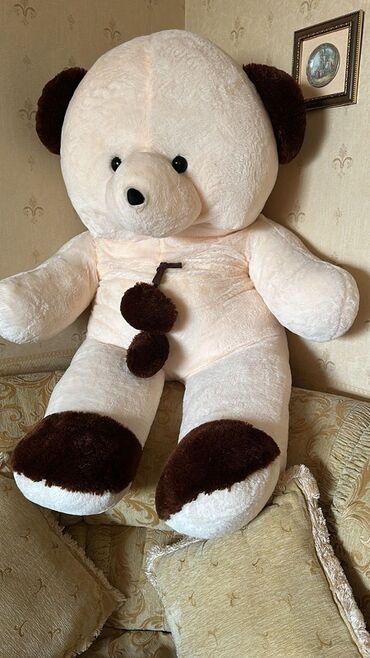 Oyuncaqlar: Uşaq oyuncaqları dəsti Tərkib: - Böyük yumşaq dovşan oyuncağı: ağ -da lalafo.az — 23 Oyuncaqlar: Uşaq oyuncaqları dəsti Tərkib: - Böyük yumşaq dovşan oyuncağı: ağ — 23