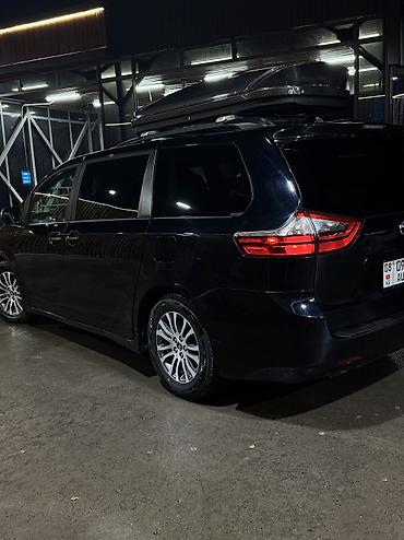 Toyota: Toyota Sienna: 2020 г., 3.5 л, Автомат, Бензин, Минивэн — 2