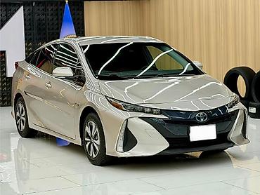 Toyota: Toyota Prius: 2018 г., 1.8 л, Автомат, Электромобиль, Лифтбек — 3