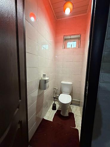 Продажа коттеджей и домов: Продаётся 4-комнатный дом в районе Ак-Босого 🏠 Площадь: 85 м² 📍 — 7