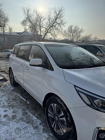 Kia: Kia Carnival: 2019 г., 2.2 л, Автомат, Дизель, Минивэн — 3