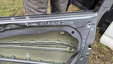 auto crni leskovac: VRATA PREDNJA DESNA ZA HYUNDAI ELANTRA | Hyundai elentra prednja — 2