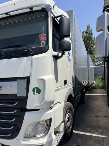 грузовики тягачи: Сүйрөгүч, DAF, 2014 г., Тенттелген