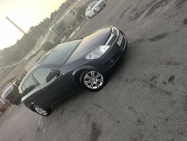 Opel: Opel Astra H – 5 qapılı hetçbek Xüsusiyyətlər: - Kuzov — 4