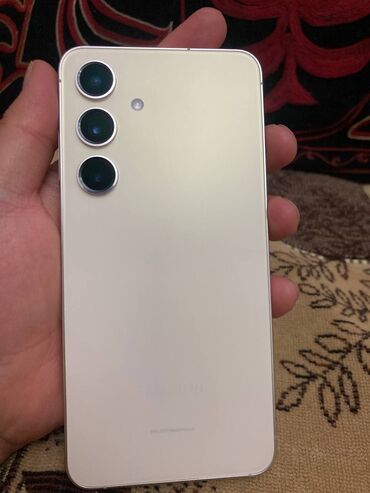 мышка для ноутбука беспроводная: Samsung Galaxy S24, Б/у, 128 ГБ, цвет - Бежевый