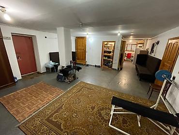 Продажа коттеджей и домов: Продаётся просторный дом 650 м² в Октябрьском районе! Строился для — 15