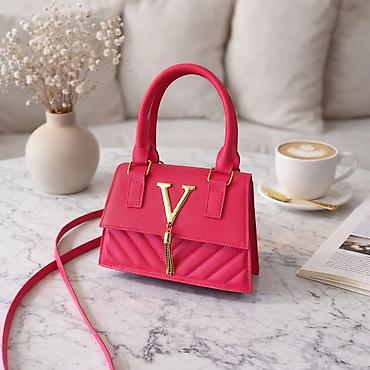 Клатчи: Белая женская сумка-клатч с геометрической стёжкой и декоративной — 20