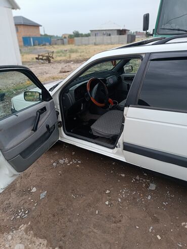 фиат тофас: Volkswagen Passat: 1989 г., 1.8 л, Механика, Бензин, Универсал