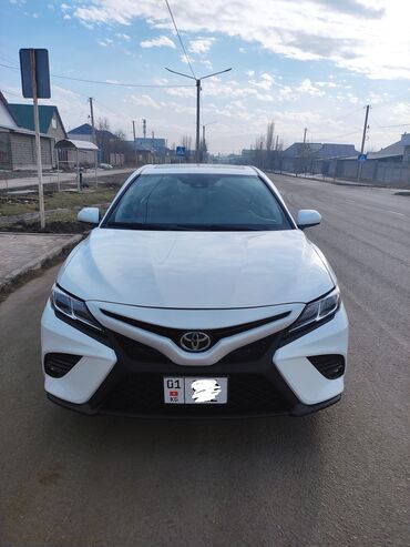 Toyota: Toyota Camry: 2018 г., 2.5 л, Автомат, Бензин, Седан