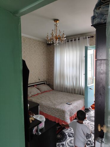 4 ком квартира: 2 комнаты, 48 м², 105 серия, 3 этаж, Косметический ремонт