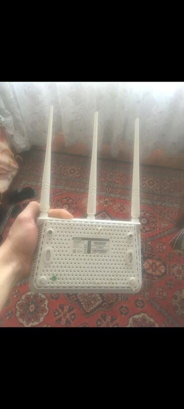 sazz outdoor modem: Modemlər və şəbəkə avadanlıqları