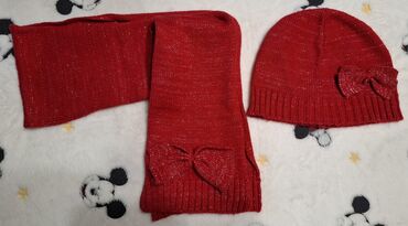 patike role: Beanie, Scarf, For girls, color - Red