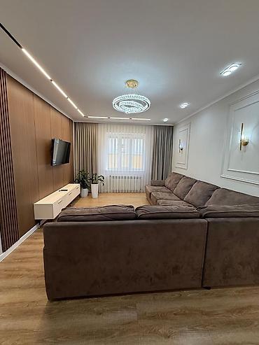 Продажа коттеджей и домов: ✨СРОЧНО 🏡 ПРОДАЕТСЯ ДОМ В АК-ОРДО 📍 Локация: район Ак-Ордо 📐 Площадь — 9