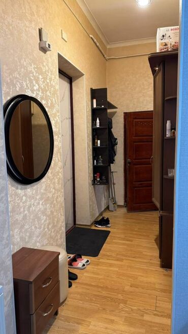 Uzunmüddətli kirayə mənzillər: Nizami Rayonu Neftçilər Metrosu 2 otaq. Mərtəbə - 3/1 Otaq sayı - 2 -da lalafo.az — 10 Uzunmüddətli kirayə mənzillər: Nizami Rayonu Neftçilər Metrosu 2 otaq. Mərtəbə - 3/1 Otaq sayı - 2 — 10