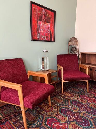 чешская стенка: Классическое кресло, Для зала, Новый