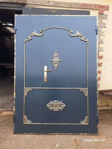 Giriş qapıları: Seyf qapılar – dekorativ və təhlükəsiz giriş həlli qiymetler 270 den — 24