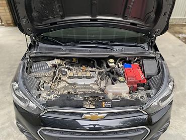 люк bmw: Chevrolet Spark: 2017 г., 1 л, Автомат, Бензин, Хэтчбэк — 5