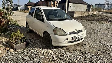 Toyota: Toyota Yaris: 2003 г., 1.4 л, Кол менен иштөөчү, Дизель, Хетчбек — 2