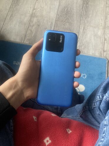 telefon flai e 154: Xiaomi Redmi 10A, 32 ГБ, цвет - Голубой, 
 Сенсорный, Отпечаток пальца, Беспроводная зарядка