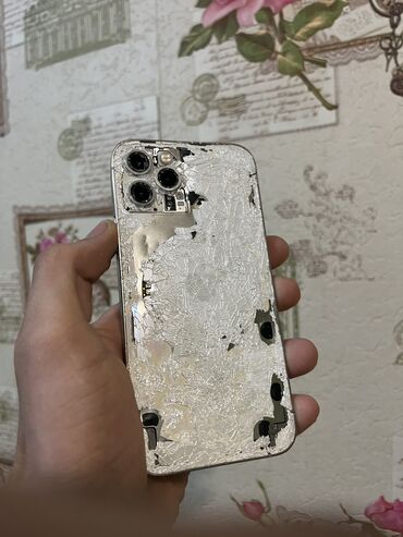 купить микрофон для компьютера: IPhone 12 Pro, Б/у, 128 ГБ, Белый, Чехол, 82 %
