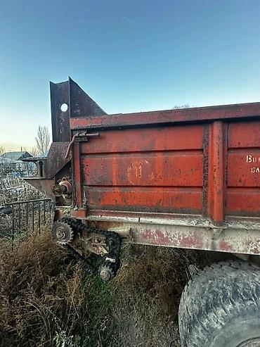 Разбрасыватели удобрений: Продаю разбрасыватель удобрений навозоразбрасыватель 11 Тонник тянет — 9