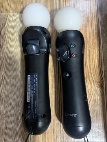 Аксессуары для видеоигр: PlayStation move набор из 2-ух контроллеров движения, сенсор камеры и