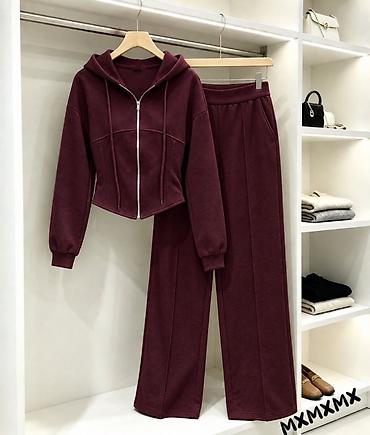 m sara pantalone: Trenerka
3100 din
Donji 112 cm
S M L XL — 9
