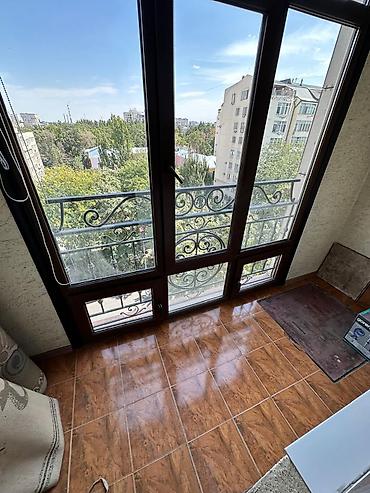 элитка в центре: Сдается на длительный срок 3‑комнатная квартира в центре города — 10