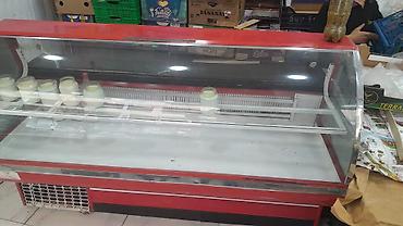 kolbasa uzluyu: Soyuducu vitrin 540 Azn satılır. Ölçüsü 2m. Tam işləkdir.Endirim — 1