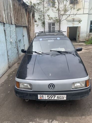 пасат б3 ош: Volkswagen : 1991 г., 1.8 л, Механика, Бензин, Универсал