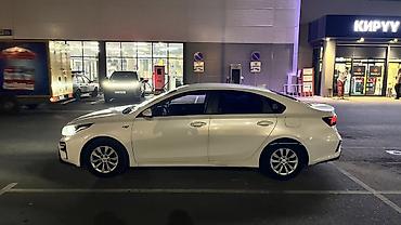 kia ceed: Kia K3: 2021 г., 1.6 л, Вариатор, Бензин, Седан — 2