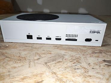 баа: Продаю Xbox series s в идеальном состоянии, имеются все кабеля а так — 2