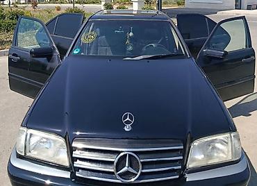 Mercedes-Benz: Mercedes-Benz C-Class: 2.4 l | 1997 il Sedan — 3