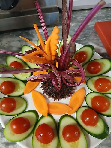 Sifarişlə hazır yeməklər: Şənliklər və tədbirlər üçün çeşidli qastronomiya xidməti Menyu — 4