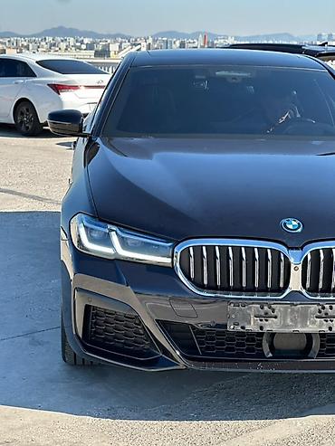 ev5 kia: BMW 5 series: 2022 г., Седан — 8