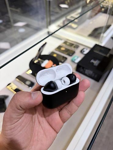 air pod: Exclusive Aipords Pro 3 Black Edition Exclusive Airpods Pro 3 Black — 1