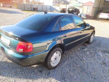 Audi: Audi A4: 1996 г., 1.8 л, Механика, Бензин, Седан