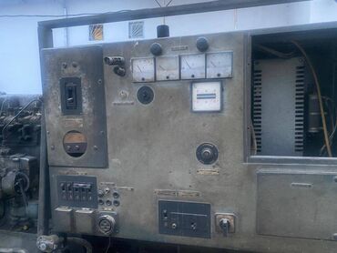 Generatorlar: GENERATOR satılır ( 3 silindrli 65 kva ). Çexoslovakiya — 2