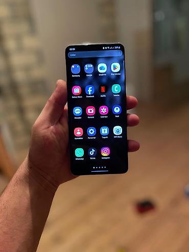 Samsung Galaxy S20 Ultra, 128 GB, rəng - Qara, Simsiz şarj lalafo.az -da Samsung Galaxy S20 Ultra, 128 GB, rəng - Qara, Simsiz şarj