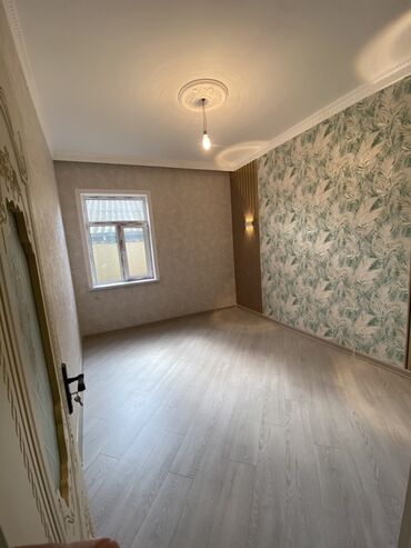 Həyət evləri və villaların satışı: 4 otaqlı, 2 kv. m, Yeni təmirli — 10