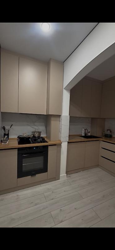 Продажа квартир: 2 комнаты, 56 м², ул. Ахунбаева / Чапаева Элитка, 7 этаж, Свежий ремонт — 1