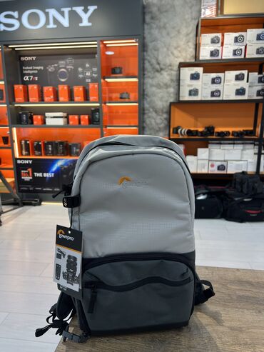 İşıqlandırma: Lowepro çanta