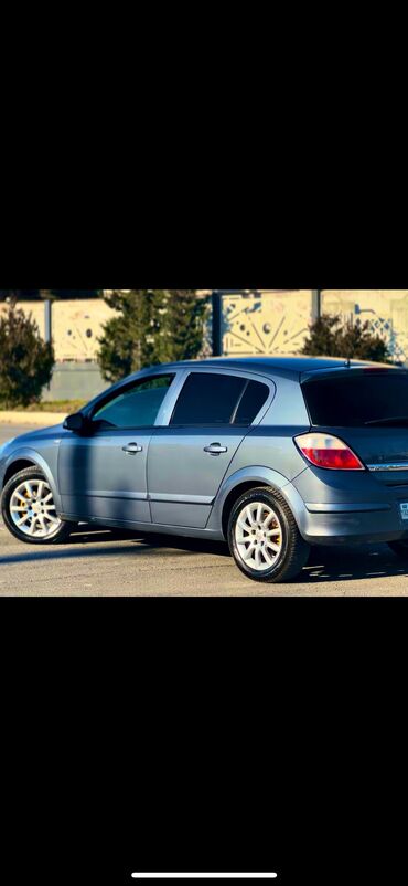 yevlax masin bazari: Opel Astra: 1.3 l | 2005 il Hetçbek
